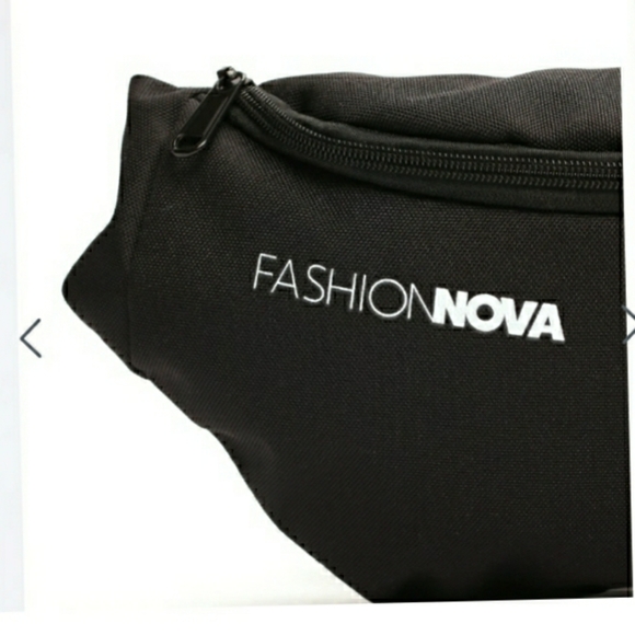 $5 ADD ON😘NWT FASHION NOVA FANNY PACK - Picture 2 of 6